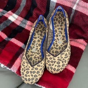 Size 7 Rothy’s leopard print flat. **NEVER WORN**